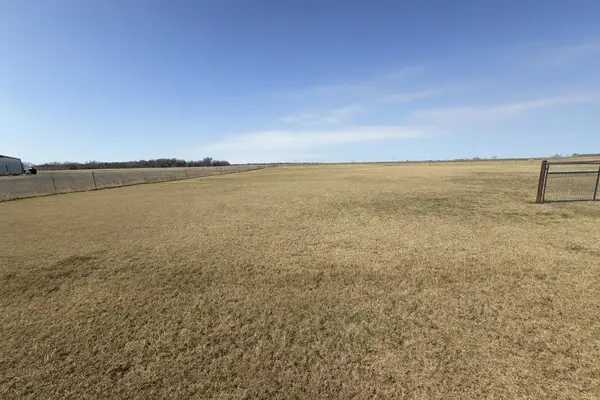 4622 County Road 429, Rockdale, TX 76567