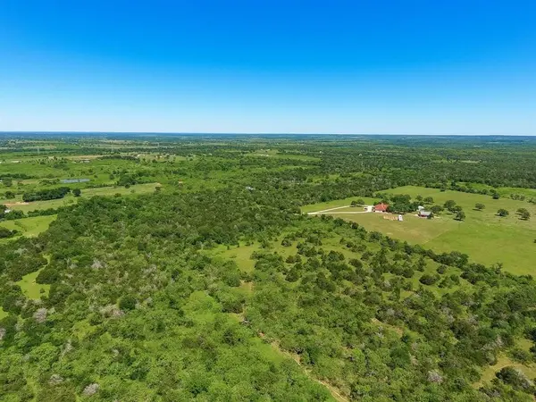 000 Carter RD, Dale, TX 78616