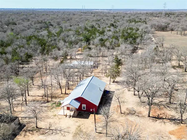 661 Hidden Oak RD, Dale, TX 78616