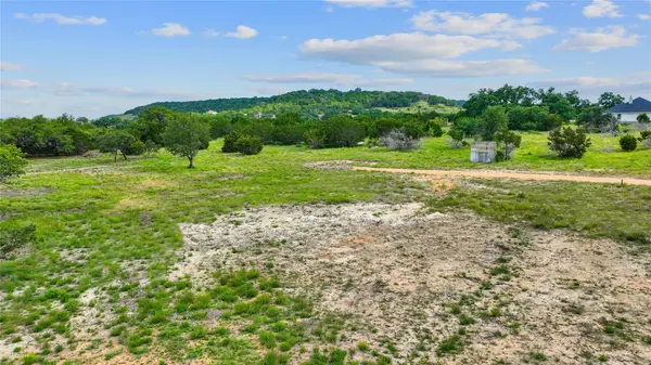 11288 S FM 1174, Bertram, TX 78605