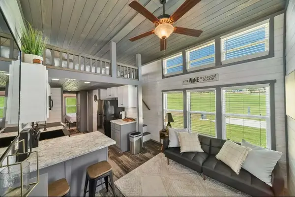 5386 Ranch Road 1376 RD #98, Fredericksburg, TX 78624