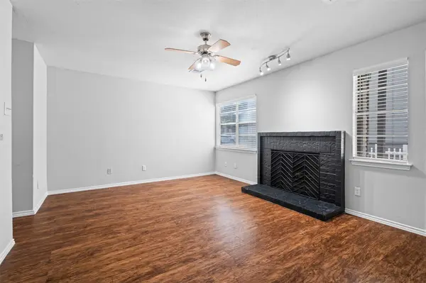 1806 River Crossing CR CIR #A, Austin, TX 78741