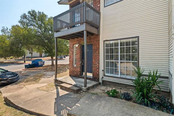 1806 River Crossing CR CIR #A, Austin, TX 78741