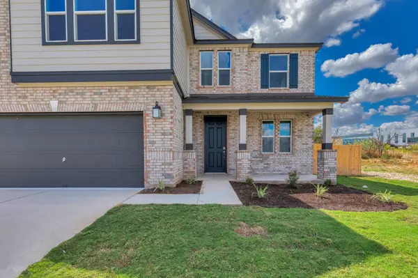 18005 Bridled Stallion DR, Manor, TX 78653