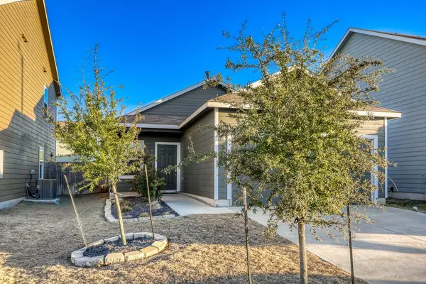 308 Geode GLN, Maxwell, TX 78656