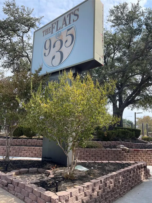 935 La Posada DR #145, Austin, TX 78752