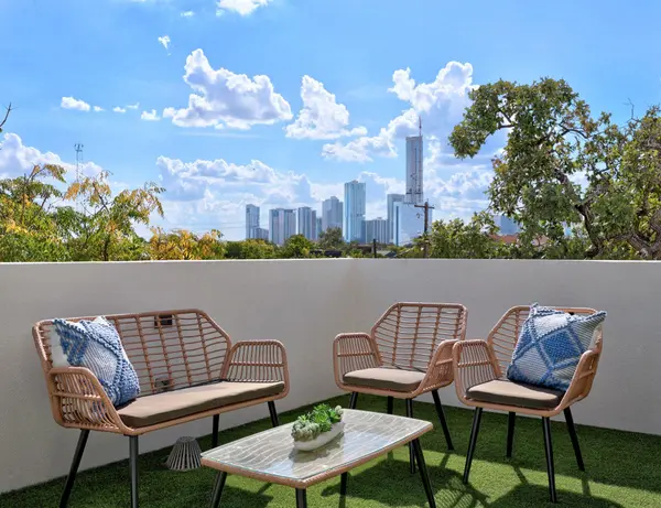 1175 Navasota ST #2, Austin, TX 78702