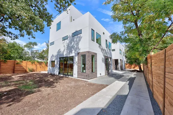 1175 Navasota ST #2, Austin, TX 78702
