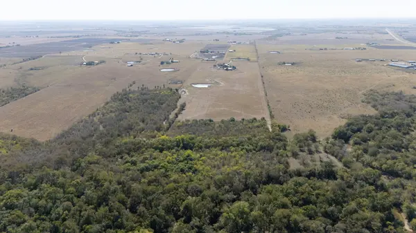 20181 Janak RD, Coupland, TX 78615