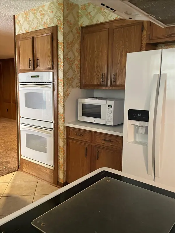 11 N Heights DR, La Marque, TX 77568