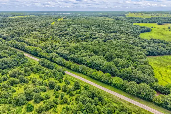 860-852 Co Rd 4224, Troup, TX 75785