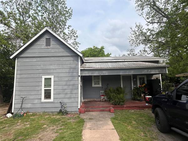 611-613 N 6th ST, Temple, TX 76501