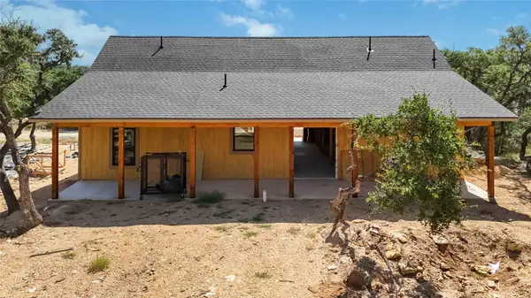 80 Cheyenne TRL, Wimberley, TX 78676