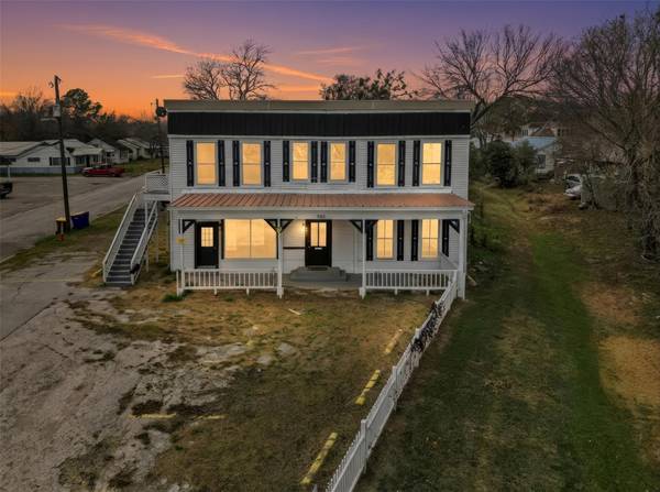 901 N Saint Joseph ST, Gonzales, TX 78629