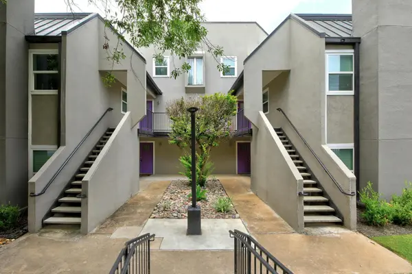 935 La Posada DR #212, Austin, TX 78752