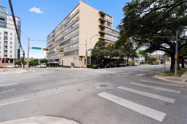 1800 Lavaca ST #A108, Austin, TX 78701