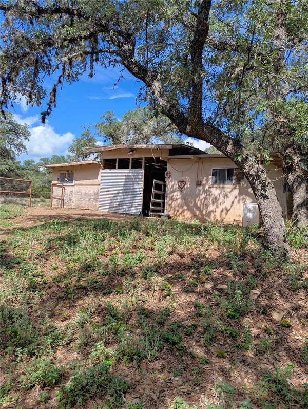 757 Rabbit Ave, Wimberley, TX 78676
