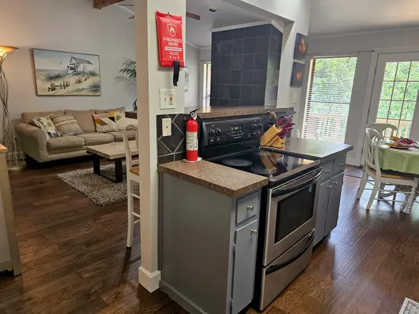 5107 Leralynn ST #304, Austin, TX 78751