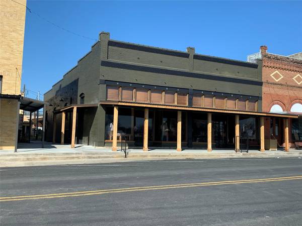 640 N Main ST, Schulenburg, TX 78956