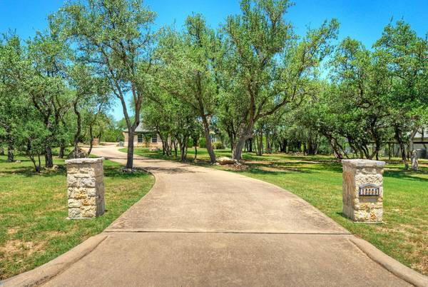 12225 Triple Creek CIR, Dripping Springs, TX 78620