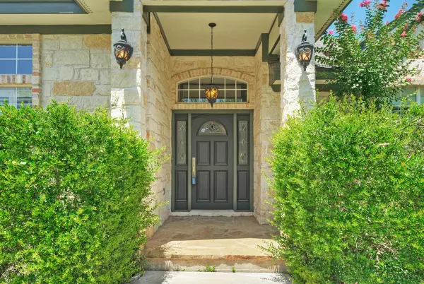 12225 Triple Creek CIR, Dripping Springs, TX 78620