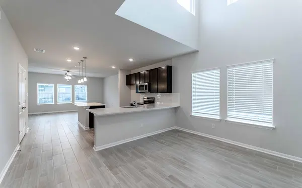 1232 Sweden, Seguin, TX 78155