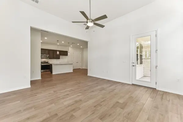 104 Maceo WAY #102, San Marcos, TX 78666