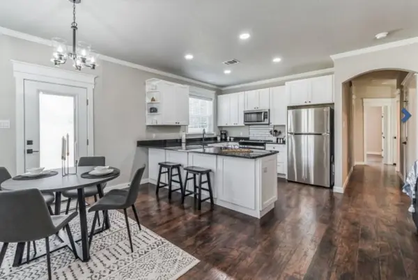 224 Alves LN #1, New Braunfels, TX 78130