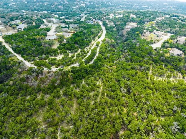 7931 Folklore CIR, Lago Vista, TX 78645