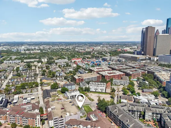 1106 Oneil ST, Houston, TX 77019