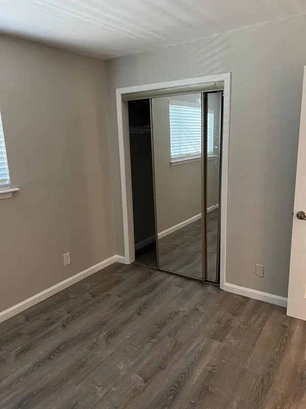 2413 Leon ST #103, Austin, TX 78705