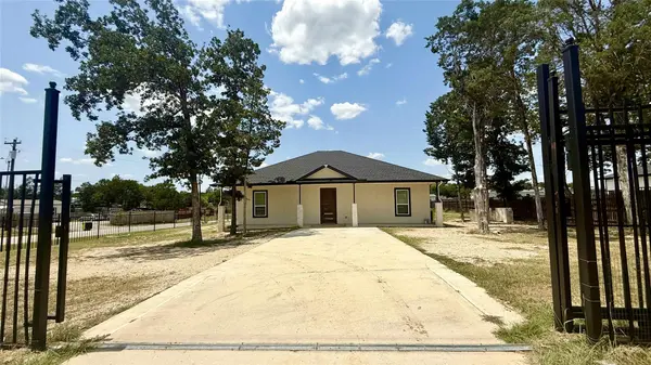 146 Buena Fortuna RD, Elgin, TX 78621
