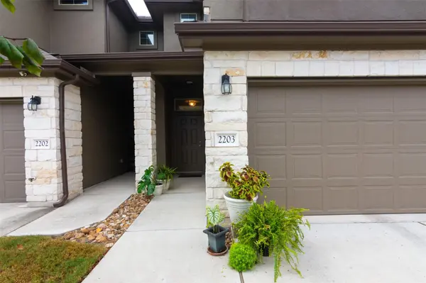 2880 Donnell DR #2203, Round Rock, TX 78664