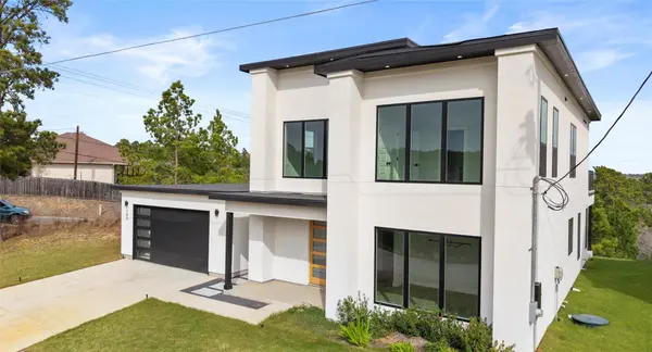 103 Onini CT, Bastrop, TX 78602