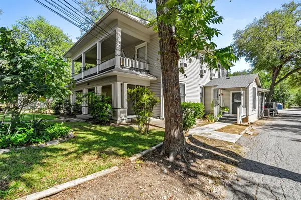 527 W San Antonio ST, San Marcos, TX 78666