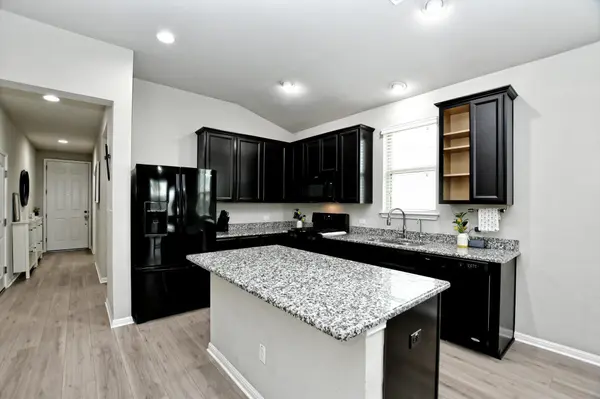 5741 Porano CIR, Round Rock, TX 78665