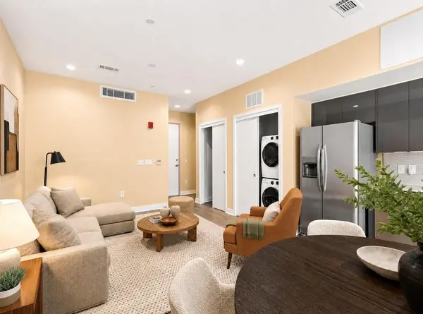 1800 E 4th ST #223, Austin, TX 78702