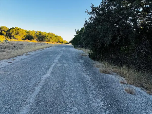 21448 Santa Rosa Ave, Lago Vista, TX 78645