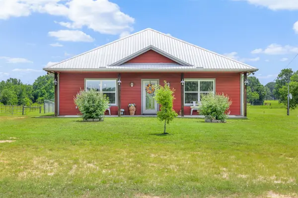 1122 County Road 344 RD, Lexington, TX 78947