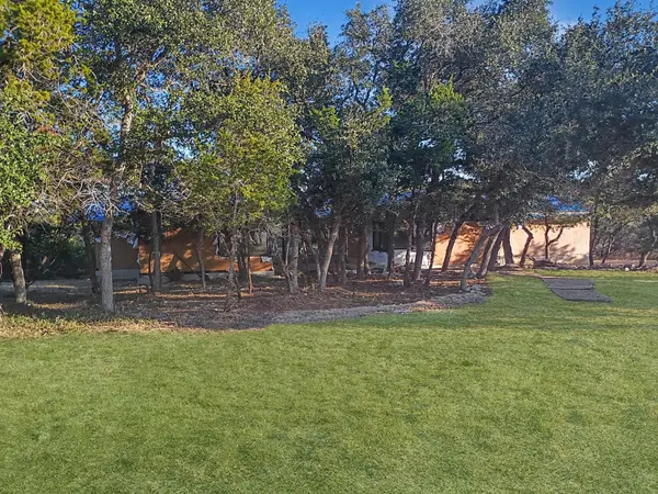 1722 Paradise PKWY, Canyon Lake, TX 78133