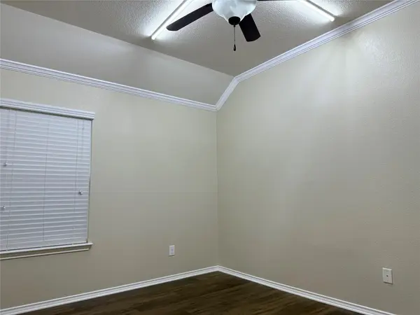 1704 Tranquility LN, Pflugerville, TX 78660