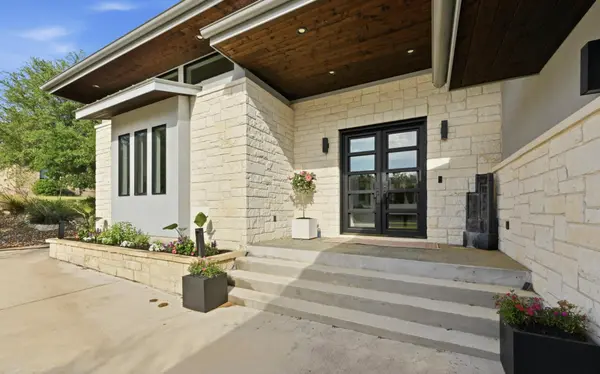 4608 Vista Estates CT, Spicewood, TX 78669