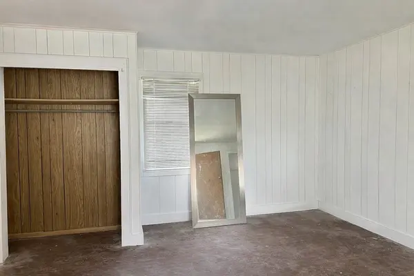 1148 Old Nails Creek RD, Giddings, TX 78942