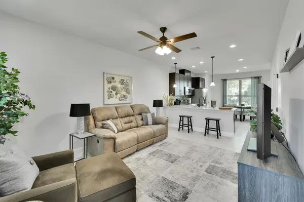 18902 Nicklaus DR, Point Venture, TX 78645