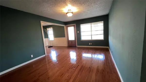 909 Fannin ST, Nocona, TX 76255