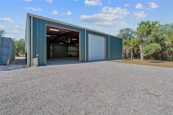 217 Southern DR, Johnson City, TX 78636