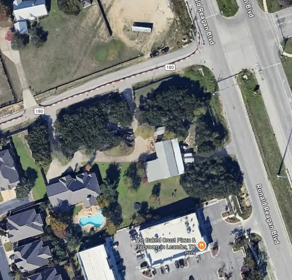 5 County Road 180, Cedar Park, TX 78641