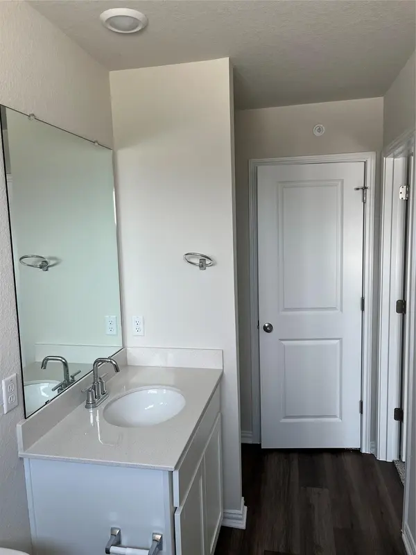 134 Texas Agate DR #2, Kyle, TX 78640