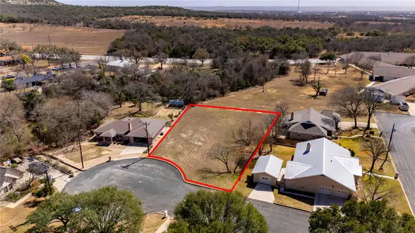 2009 Woodway CT, Fredericksburg, TX 78624
