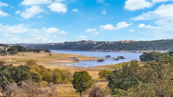 21002 Highland Lake DR, Lago Vista, TX 78645